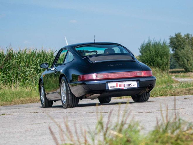 Porsche 911 964 Carrera 2 Bleu de 1992