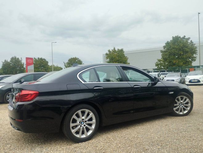 BMW Serie 5 V (F10) 525d 218ch Luxe NOIR de 2011