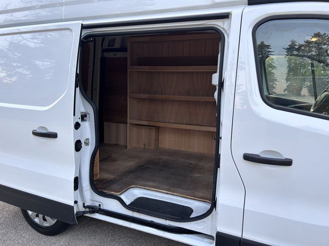 Renault Trafic III L1H2 1,6 DCI 125 GRAND CONFO Blanc de 2018