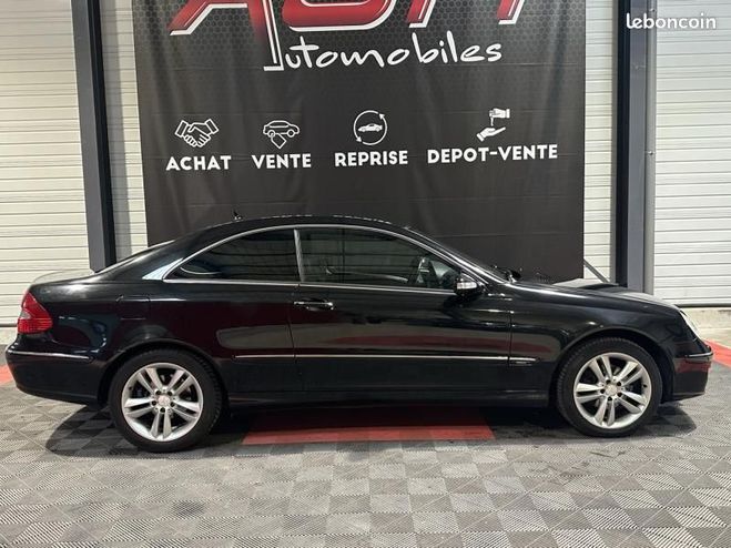 Mercedes Classe CLK Classe 220 CDI Avantgarde BA Noir de 2008