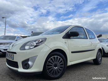  Voir détails -Renault Twingo II 1.2 LEV 16V 75CH EXPRESSION ECO à Strasbourg (67)