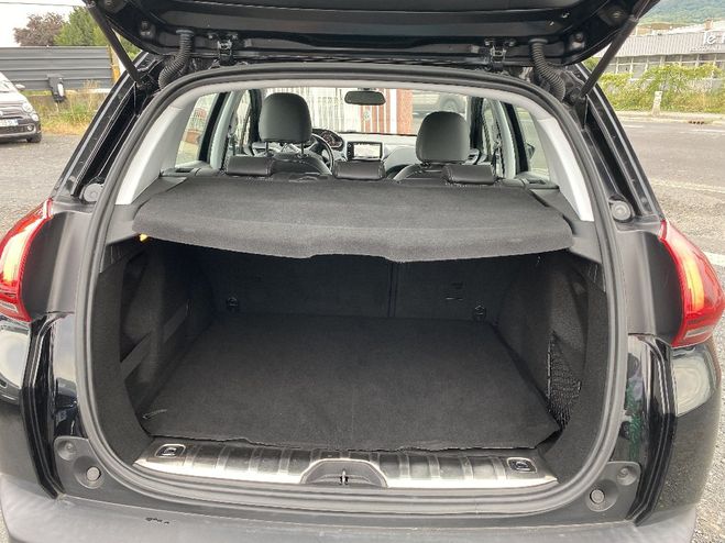 Peugeot 2008 1.2 PureTech 130ch SetS BVM6 Allure Noir de 2017