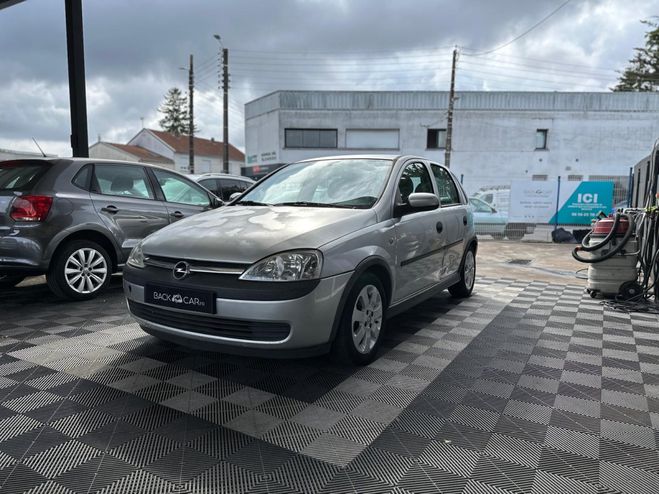 Opel Corsa 1.2i 16V Comfort / VOITURE VENDU EN L'ET GRISE de 2003