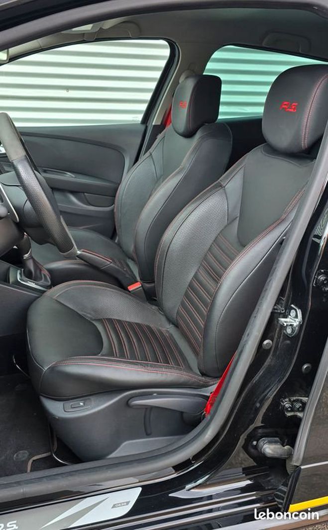 Renault Clio RS 1.6 RS. 18 Numrote 638 Noir de 2018