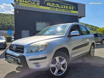 Voir détails -Toyota RAV 4 4 2.2 d4d 136 cv 4wd à Draguignan (83)