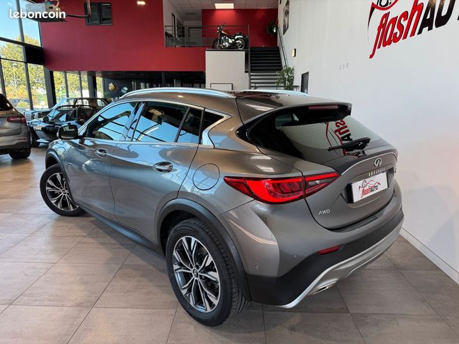 Infiniti QX30 INFINITY 2.2 D AWD 7DCT 170cv-BVA-2018 Gris de 2018
