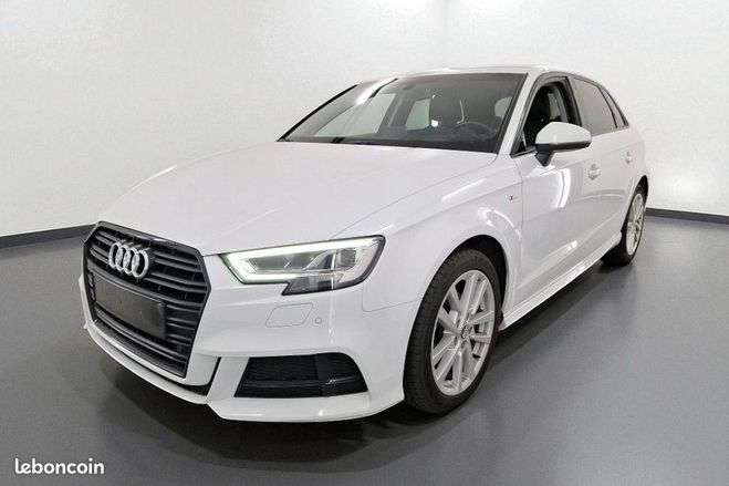 Audi A3 III (2) SPORTBACK 30 TFSI 110 S LINE Blanc de 2020