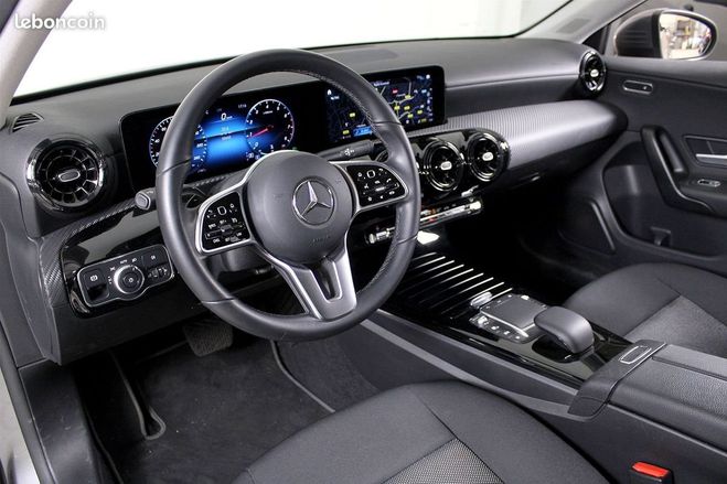 Mercedes Classe A IV 180 BUSINESS LINE 7G-DCT ESSENCE Gris de 2021