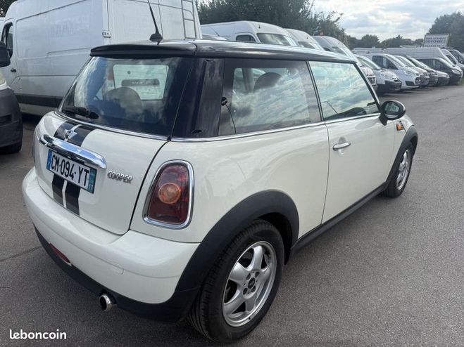 Mini One COOPER D 110CH PACK CHILI Beige de 2008