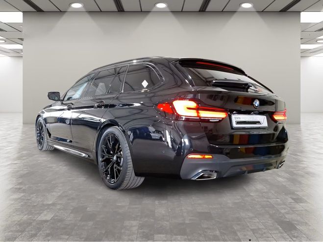 BMW Serie 5 TOURING G31 LCI 540d TwinPower Turbo xDr Noir Saphir de 2022