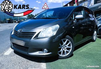 Voir détails -Toyota Verso 126 D-4D Style à Saint-Maximin-la-Sainte-Baume (83)