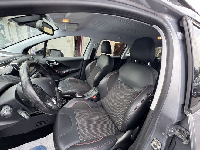 Peugeot 2008 1.6 BLUEHDI 120CH GT LINE S&S GRIP CONTR GRIS C de 2017