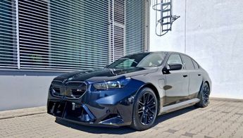  Voir détails -BMW M5 G90 PHEV 727 ch BVA8 ATTELAGE à  La Chapelle-des-Fougeretz (35)