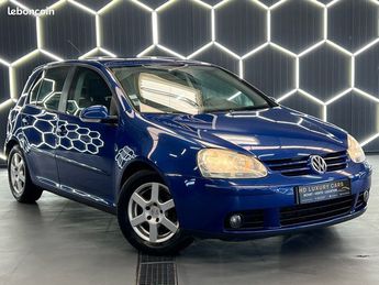  Voir détails -Volkswagen Golf V 1.9 TDI 140ch Confortline à Sarreguemines (57)