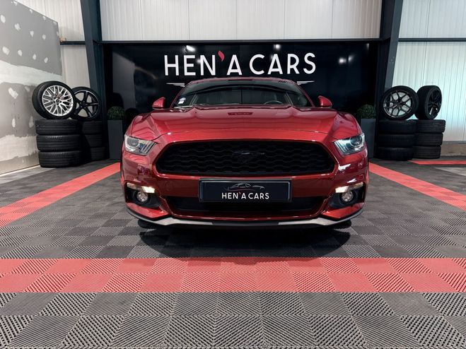Ford Mustang (6) Fastback EcoBoost BVA6 Rouge de 2016