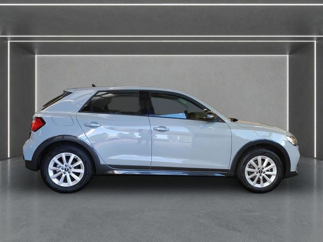 Audi A1 citycarver 30 TFSI S tronic NAV R CAM Gris Mtallise de 