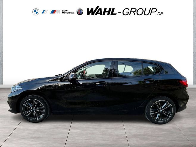 BMW Serie 1 118i Sport Line AHK LED Navi HiFi SHZ Noir de 