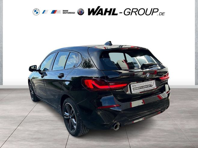 BMW Serie 1 118i Sport Line AHK LED Navi HiFi SHZ Noir de 