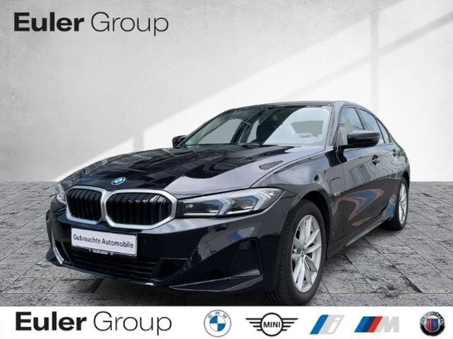BMW Serie 3 320 e Limousine ACC Leder LC Prof NAV LE Noir de 