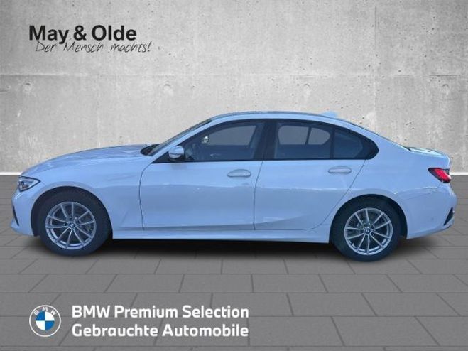 BMW Serie 3 330 i xDrive Navi LED HiFi ACC PA DA RFK Blanc de 