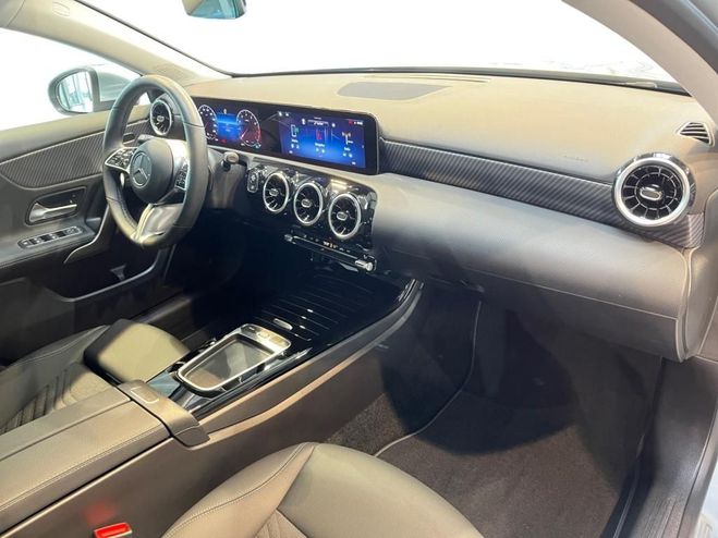 Mercedes Classe A 180 Progressive MBUX Navi Argent de 