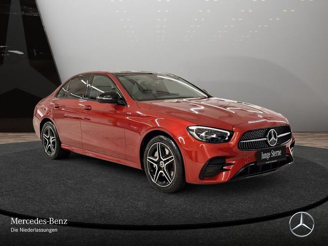Mercedes Classe E 300 de AMG NIGHT PANO KAMERA Rouge Mtallise de 