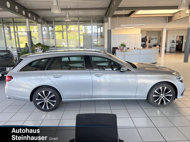 Mercedes Classe E 220 d T 4MATIC AVANTGARDE Argent Mtallise de 