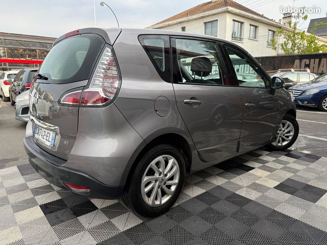 Renault Scenic III 1.5 DCI 110CH FAP BUSINESS EDC Gris de 2012