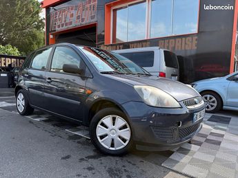  Voir détails -Ford Fiesta 1.4 TDCI 68CH TREND 5P à Morsang-sur-Orge (91)