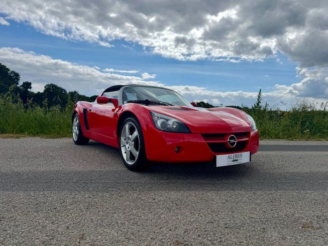 Opel Speedster 2,2 Ecotec 147 ch Rouge de 2001