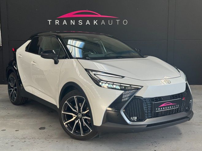 Toyota C HR HYBRIDE MY23 2.0L GR Sport 1re - FULL O Blanc de 2024