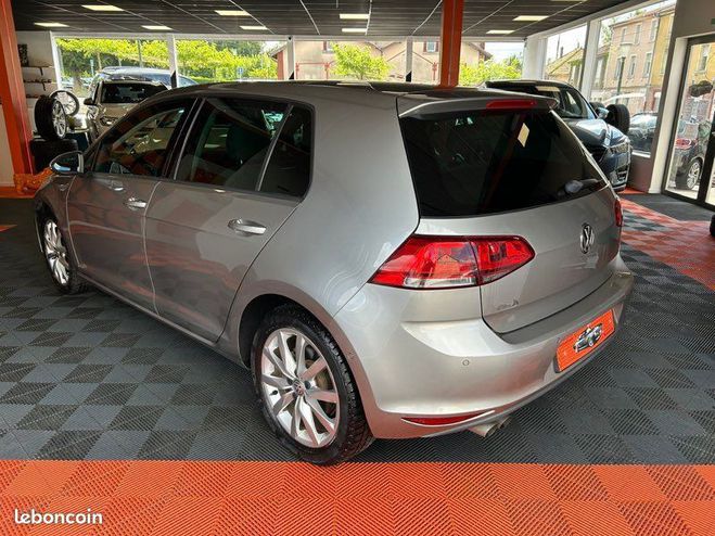 Volkswagen Golf VII Highline DSG-7 1.4 TSI 16V BLUEMOTIO  de 2013