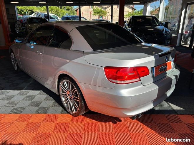 BMW Serie 3 Cabriolet 325 D 6 Cylindres 3.0D 24V 197 Noir de 2008