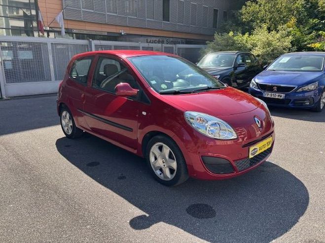 Renault Twingo 1.2 LEV 16V 75CH EXPRESSION BORDEAU de 2009