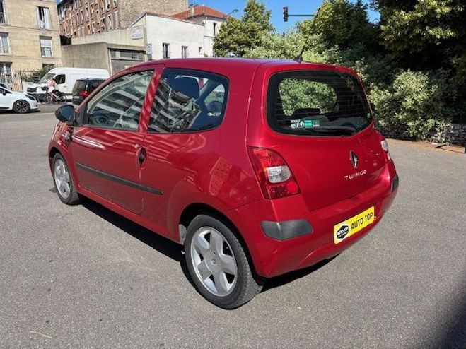 Renault Twingo 1.2 LEV 16V 75CH EXPRESSION BORDEAU de 2009
