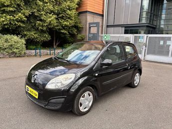  Voir détails -Renault Twingo 1.2 16V 75CH EXPRESSION à Pantin (93)
