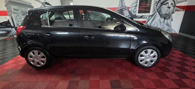 Opel Corsa 1.4 100 chx graphite  de 2013