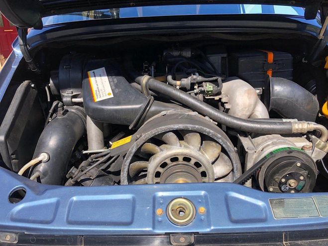 Porsche 911 911carrera type 964 c4 Bleu Clair de 1990