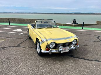  Voir détails -Triumph TR250  à Honfleur (14)