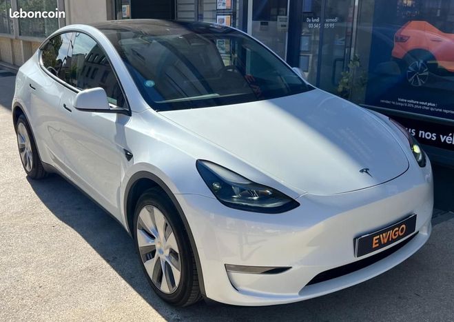 Tesla Model Y 515ch 82KWH LONG RANGE DUAL MOTOR 4WD AU Blanc de 2023