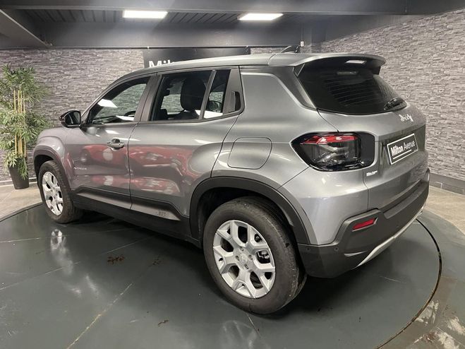 Jeep Avenger 1.2 Turbo T3 - 100 Altitude Gris de 2024