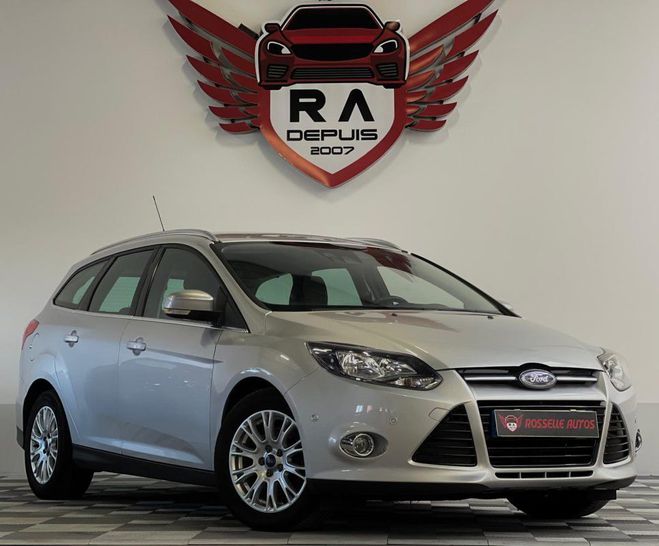 Ford Focus 1,6 EcoBoost 150CH Titanium Gris Clair Mtallis de 2011