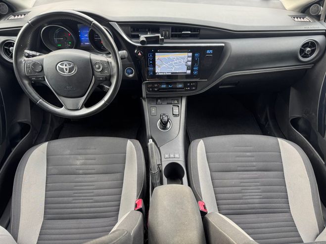 Toyota Auris hybride 136h dynamic garantie 12 mois Rouge de 2016