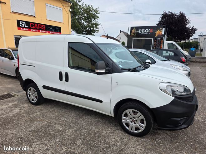 Fiat Doblo Cargo II 1.3 Multijet 16v 75ch Blanc de 2015