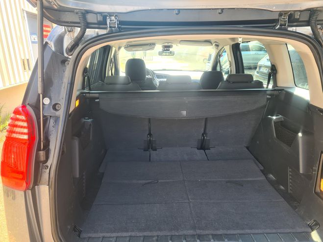 Peugeot 5008 1.6  HDI BOITE AUTO 6 CT OK Gris anthracite de 2011