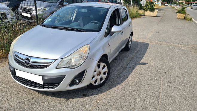 Opel Corsa 1.3 CDTI CARNET SUIVIE OK 75 cv 4490E Gris clair de 2012