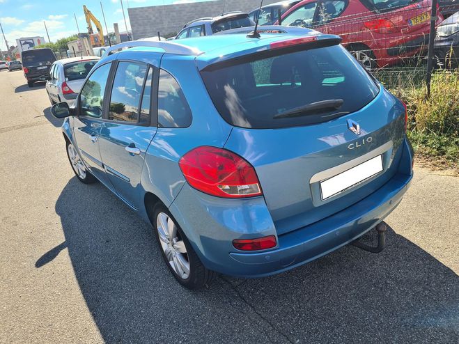 Renault Clio 1.6 16v TOM TOM BOITE AUTOMATIQUE Bleu de 2011