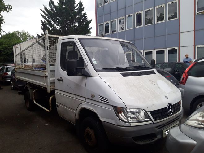 Mercedes Sprinter 411d BENNE TRES BON ETAT Blanc de 2006