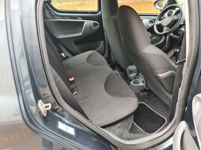 Toyota Aygo 1.0 vvti IDEAL JEUNE PERMIS Gris anthracite de 2009
