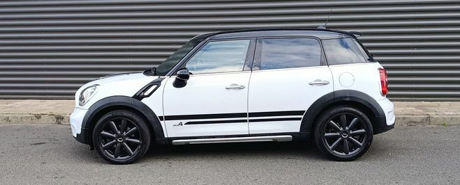Mini One COUNTRYMAN 2.0 143 COOPER SD ALL4 Blanc Mtallis de 2015